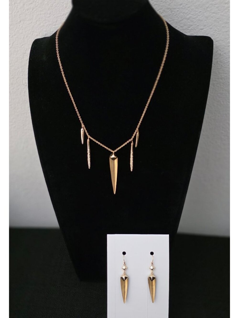 Alexis Bittar Lucite Spear Pendant Gold Tone Crystal Necklace & Earring Set